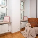 Dream Stay - Main Square Apartment With Picturesque View