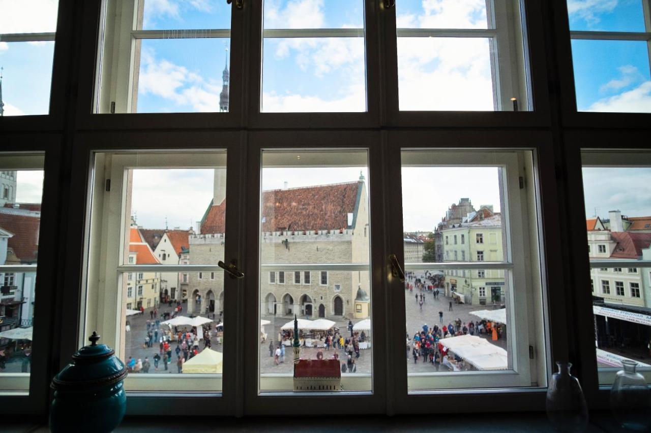Dream - Main Square With Picturesque View *
